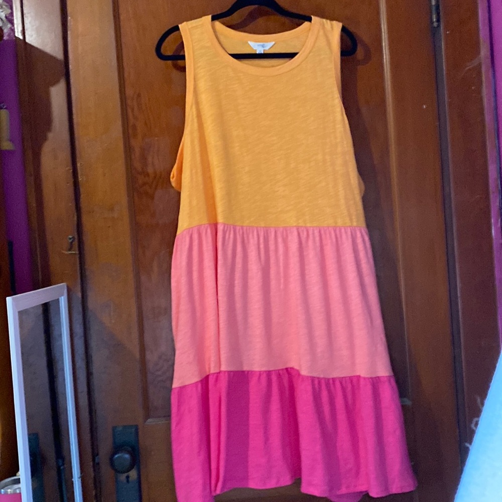 Terra & Skye dress size 2x. New with tags.